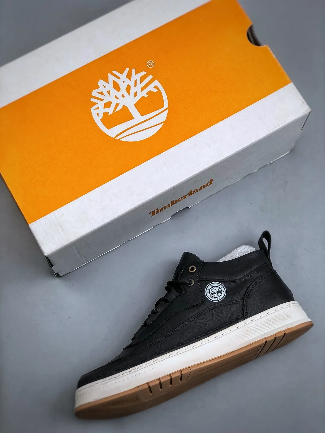 💰480 support store Timberland/Timberland classic 25ss new mid-top classic re-engineered brand new upgrade Guangdong factory quality original box original packaging The fabric is made of Italian top frosted cowhide with anti-odor and anti-corrosion genuine leather latex insoles to give you a perfect wearing experience High quality and durable, a must-have for sportsmen Specially designed for handsome men High-quality and first-class foot feel Exclusive supply Item number: TB23066 Size: 39-44